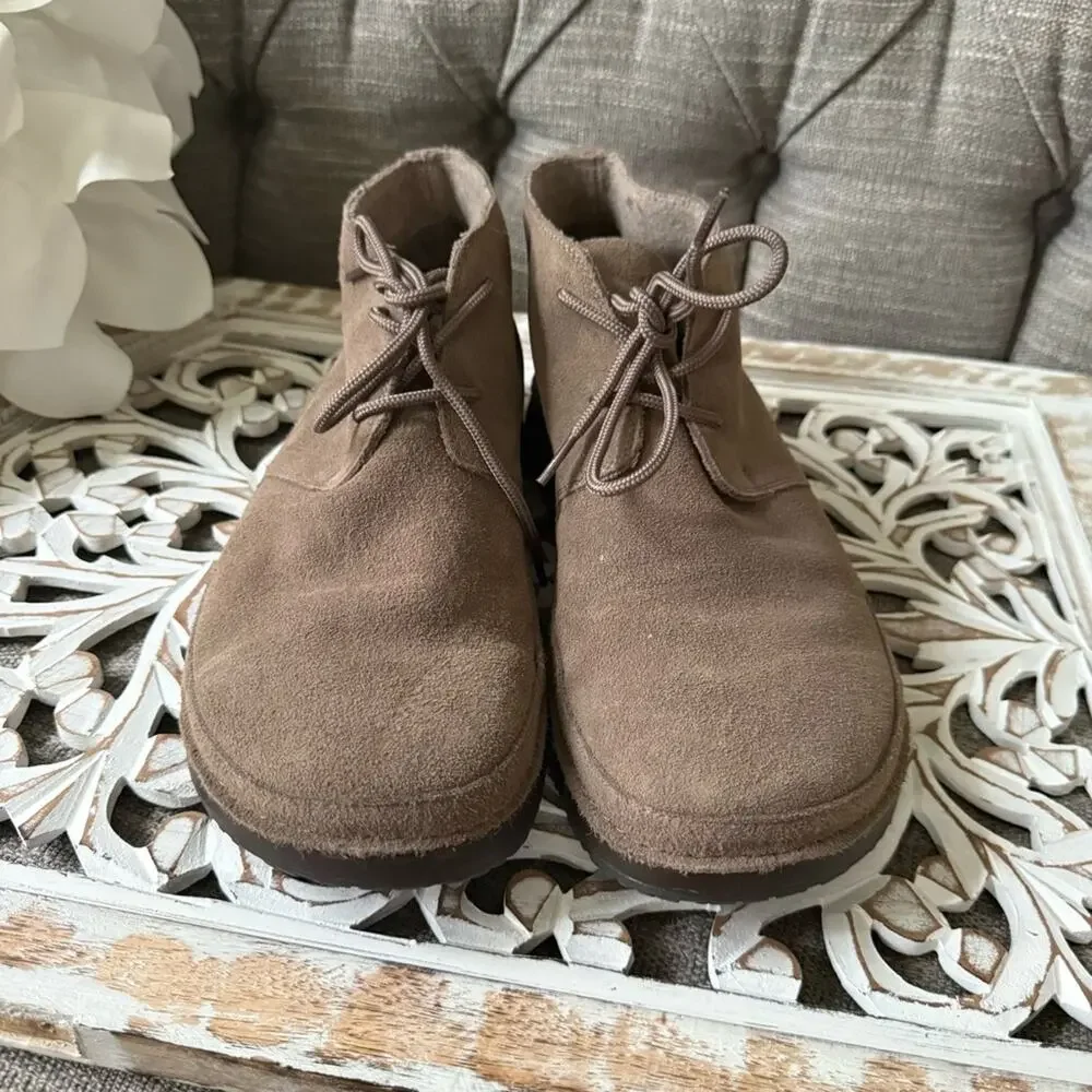 Chaco Men’s Tan Ankle Boots Men’s 12